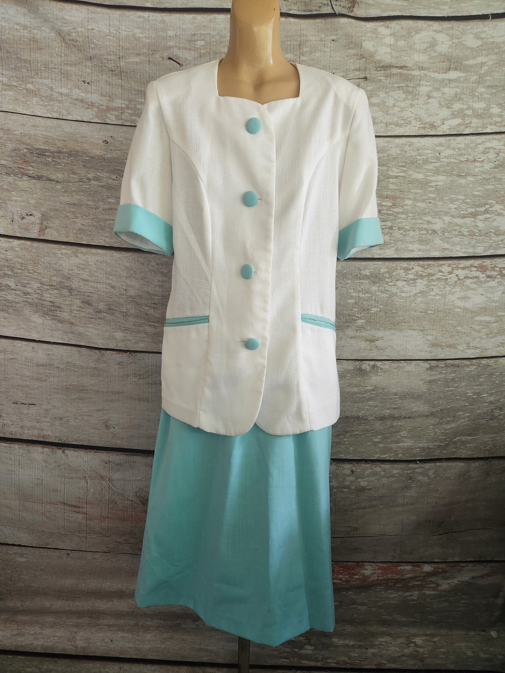 Elegant Vintage White and Teal Women's Skirt Set